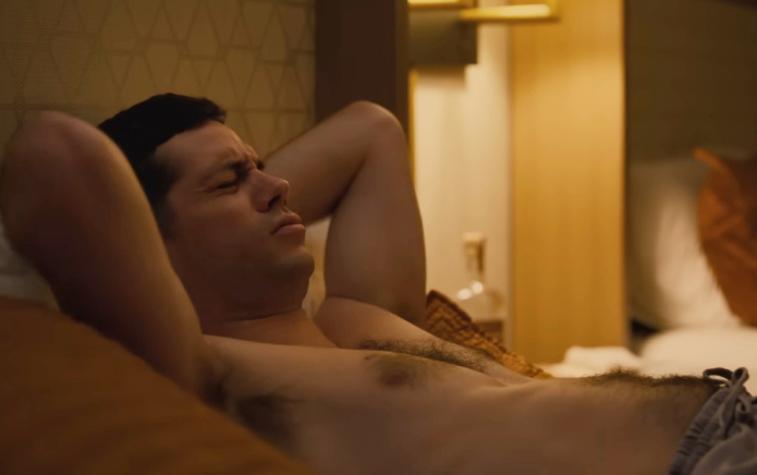 Twinless: Dylan O'Brien décompose sa scène de succion de l'orteil avec James Sweeney