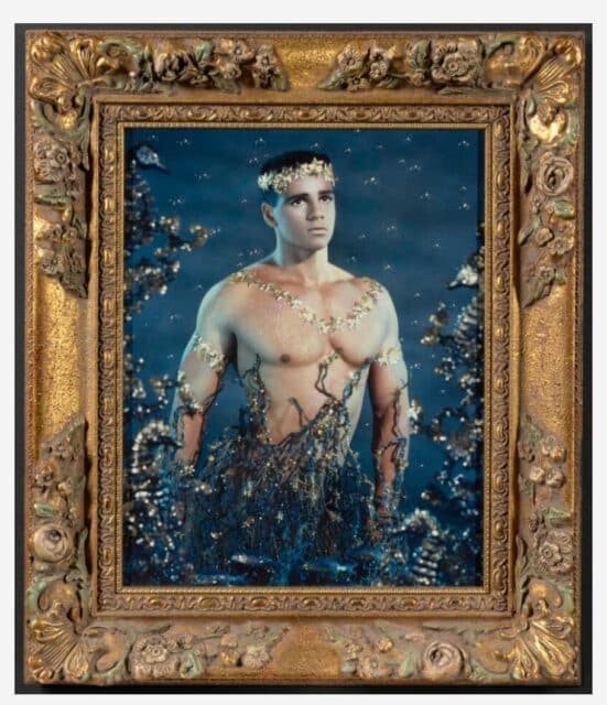 Neptune (Karim Boualam) 1988, Pierre et Gilles. Photographie peinte à la main sur toile. Getty Museum. © Pierre et Gilles