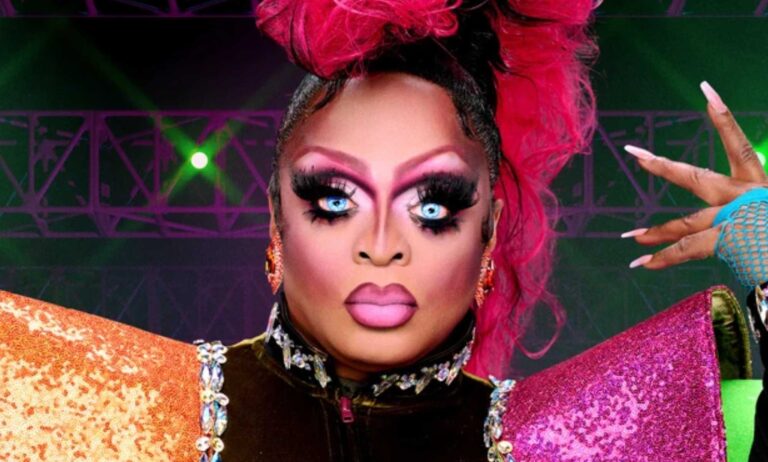 La légende de Rupaul Drag Race Race Kennedy Davenport « partiellement détruite '' par le feu Kennedy Davenport in her Canada Vs. The World promo