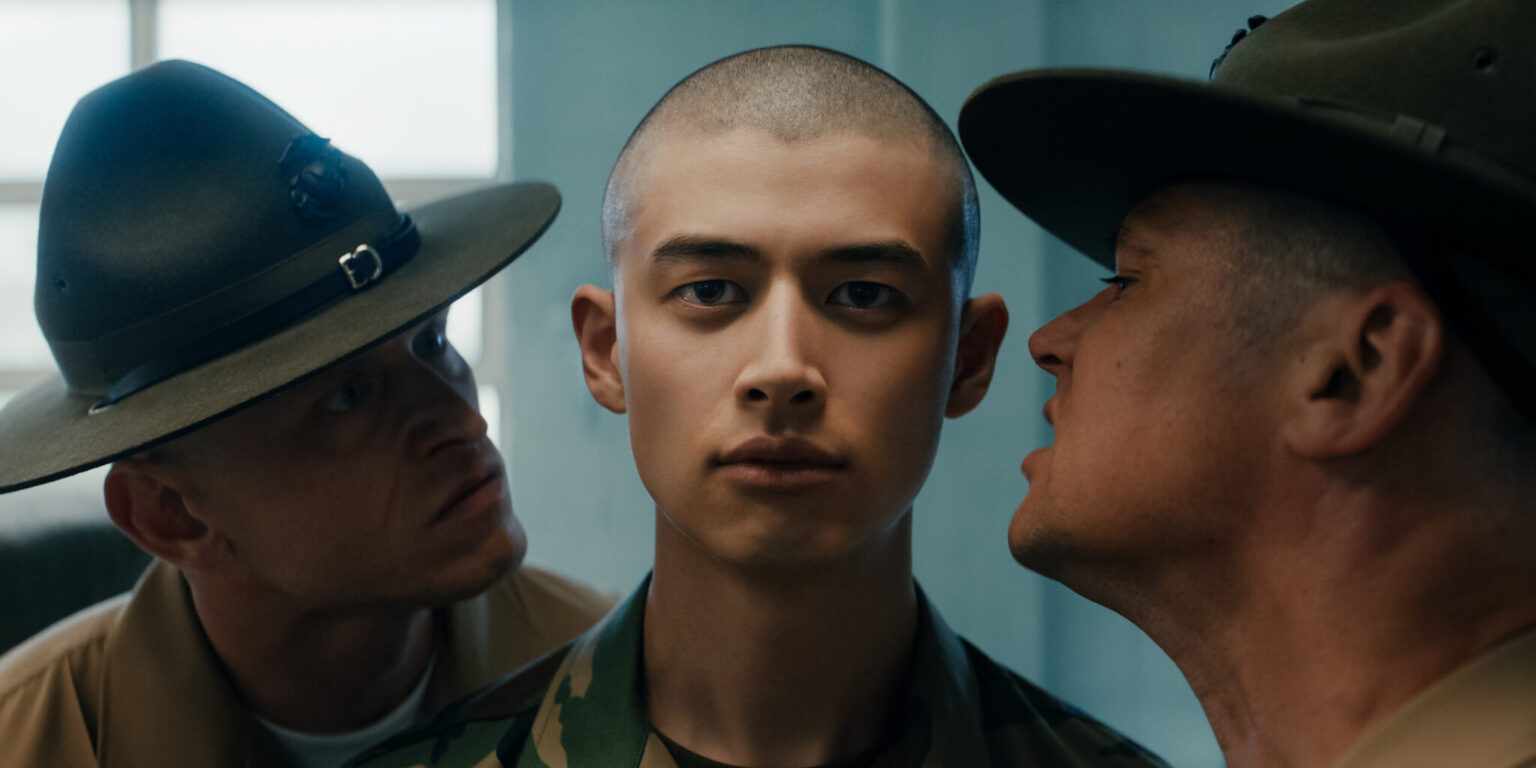 Récapitulatif de l'épisode 4 de « BOOTS » : Secrets, Sink or Swim Week et Sullivan's Breaking Point Récapitulatif de l'épisode 4 de « BOOTS » : Secrets, Sink or Swim Week et Sullivan's Breaking Point