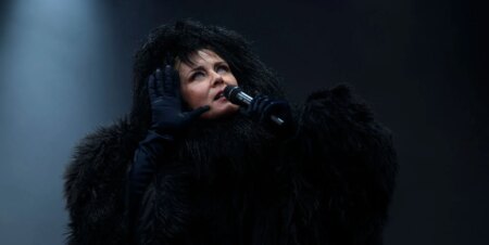 Róisín Murphy performs during the Rock en Seine Festival on August 25, 2024 in Paris, France.