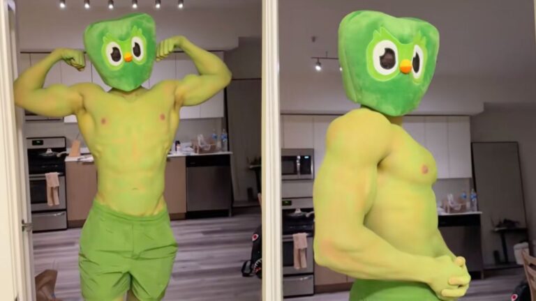 Tout le monde a soif de la chouette sexy de Duolingo A man dressed as the Duolingo owl has people thirsting.