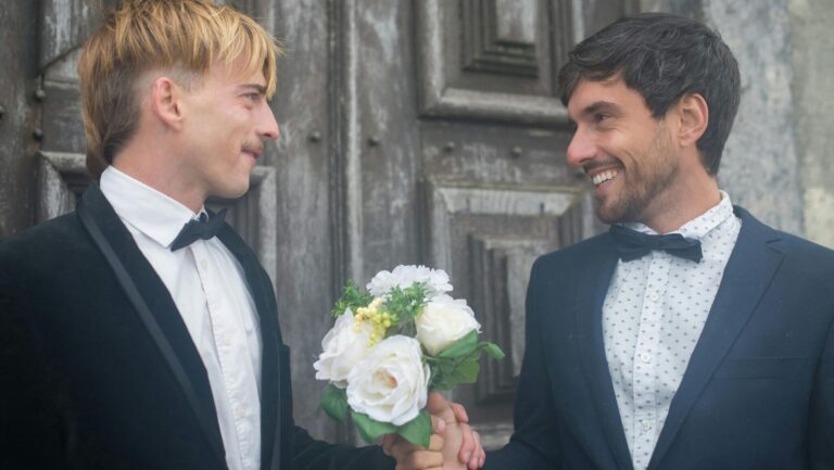 La Cour suprême du Texas autorise les juges à refuser les cérémonies de mariage homosexuel pour des raisons religieuses La Cour suprême du Texas autorise les juges à refuser les cérémonies de mariage homosexuel pour des raisons religieuses