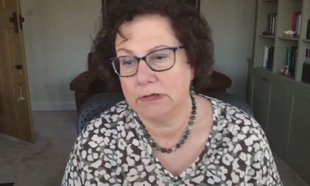 Dr Hilary Cass, en photo.