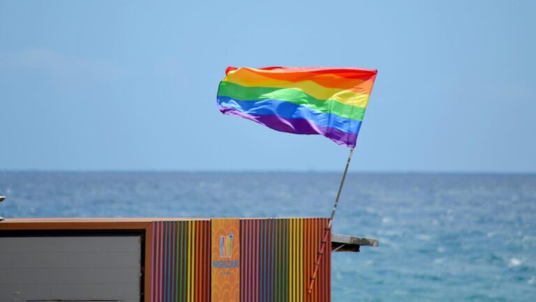 Les Îles Vierges américaines deviennent le premier territoire à reconnaître les résidents trans et intersexués Les Îles Vierges américaines deviennent le premier territoire à reconnaître les résidents trans et intersexués