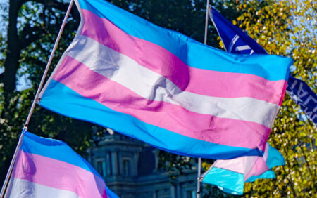 Une fuite des directives de l'EHRC suggère que les personnes trans pourraient être bannies des espaces non mixtes en fonction de leur apparence