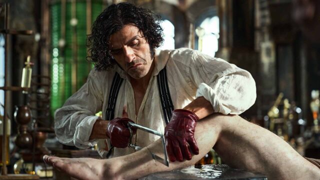 FRANKENSTEIN. Oscar Isaac dans le rôle de Victor Frankenstein dans Frankenstein. Cr. Ken Woroner/Netflix © 2025.