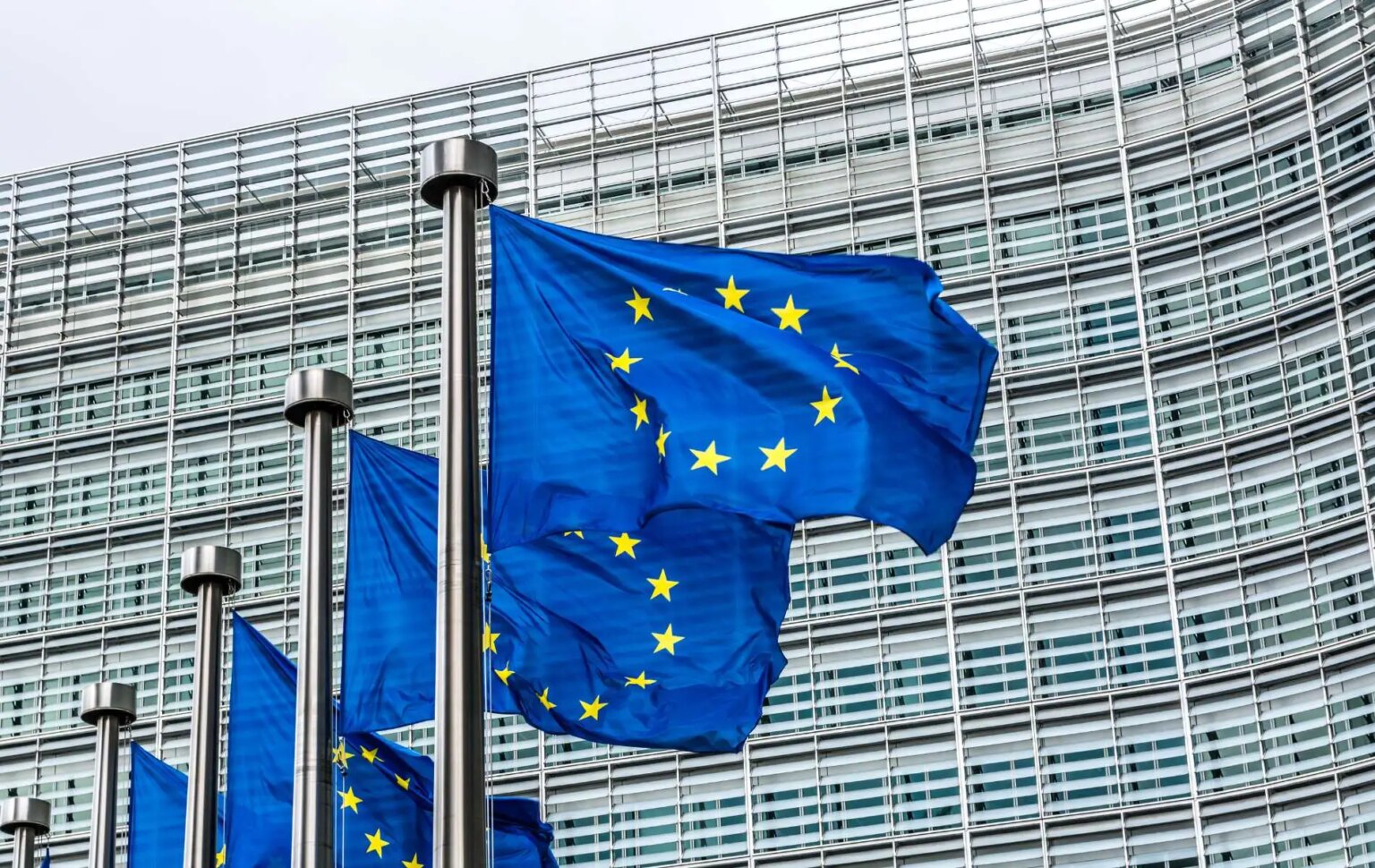 Une nouvelle décision de justice pourrait avoir un impact majeur sur les couples LGBTQ+ mariés en Europe Une nouvelle décision de justice pourrait avoir un impact majeur sur les couples LGBTQ+ mariés en Europe