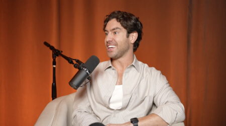 Robbie Simpson admet que "Finding Mister Christmas" de Hallmark l'a aidé à guérir de vieilles blessures (exclusif)