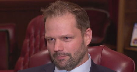 « Valeurs familiales » MAGA républicain lié à un site Web pour adultes sur les relations extraconjugales