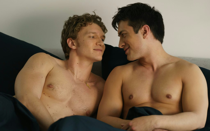 La star de Heated Rivalry, Hudson Williams, pensait que Connor Storrie « me coincerait et me baiserait » lors d’une audition