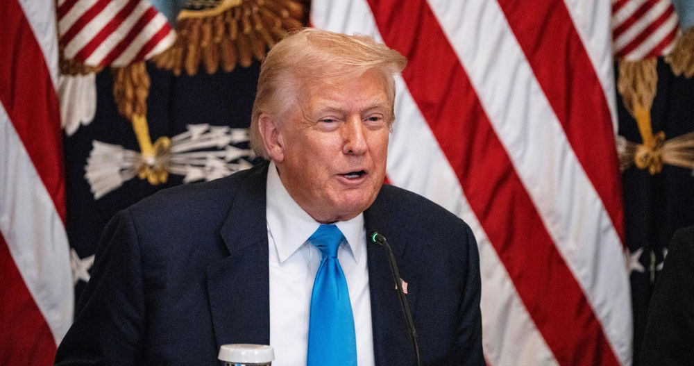 Nous nous battons toujours à l'occasion de la Journée mondiale du sida parce que Trump continue de tuer des personnes séropositives Nous nous battons toujours à l'occasion de la Journée mondiale du sida parce que Trump continue de tuer des personnes séropositives