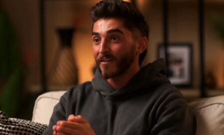 Josh Cavallo, le seul footballeur gay du Royaume-Uni, dit qu'il encadre secrètement des sportifs enfermés