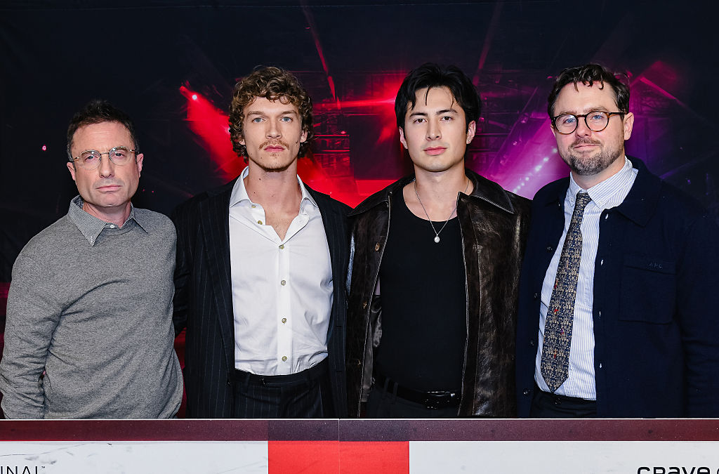 Jacob Tierney, Connor Storrie, Hudson Williams et Brendan Brady assistent à la première de Heated Rivalry