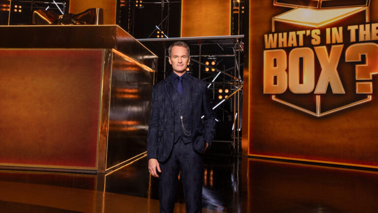 « Qu'y a-t-il dans la boîte ? » de Netflix Met à l'épreuve les relations, la stratégie et les prix à enjeux élevés : rencontrez les acteurs « Qu'y a-t-il dans la boîte ? » de Netflix Met à l'épreuve les relations, la stratégie et les prix à enjeux élevés : rencontrez les acteurs