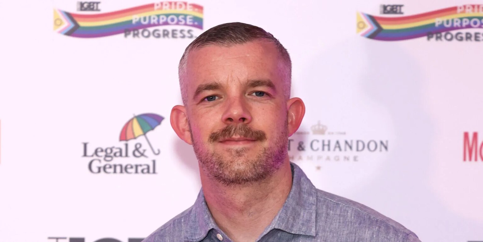 Apprenez à connaître Russell Tovey de War Between The Land And The Sea et s'il a un partenaire Russell Tovey to star in Doctor Who spin-off The War Between The Land And The Sea