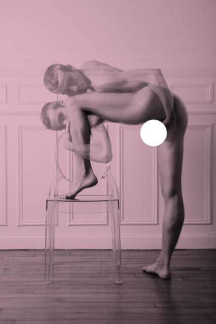 Le photographe belge Bert Van Pelt explore l'identité, le désir et la liberté à travers des études audacieuses et intimes du corps nu masculin.