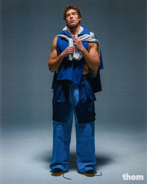 L'acteur et entrepreneur Derek Chadwick parle de ses débuts à Off-Broadway, de la marque de cosmétiques Chaddys et de son évolution au-delà des labels Instagram à Hollywood.