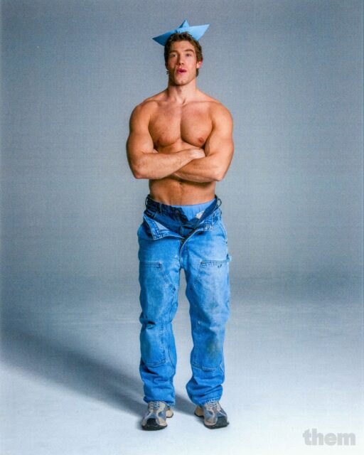 L'acteur et entrepreneur Derek Chadwick parle de ses débuts à Off-Broadway, de la marque de cosmétiques Chaddys et de son évolution au-delà des labels Instagram à Hollywood.