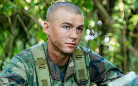 Miles Heizer brise le silence sur l'annulation de Boots : "Je suis assez déçu"