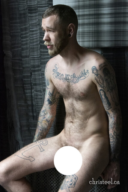 La forme masculine capturée par le photographe Chris Teel