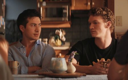 Le créateur et les stars de Heated Rivalry décortiquent les moments intimes de la finale de la saison 1