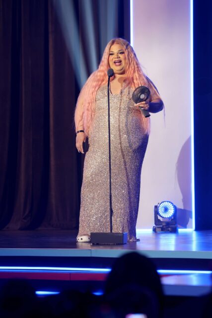 Jools Lebron présente aux TikTok Awards 2025.