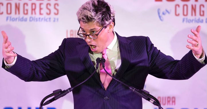 L'ex-gay Milo Yiannopoulos regrette d'avoir « intégré » l'homosexualité au sein du GOP : « Personne n'est gay » L'ex-gay Milo Yiannopoulos regrette d'avoir « intégré » l'homosexualité au sein du GOP : « Personne n'est gay »