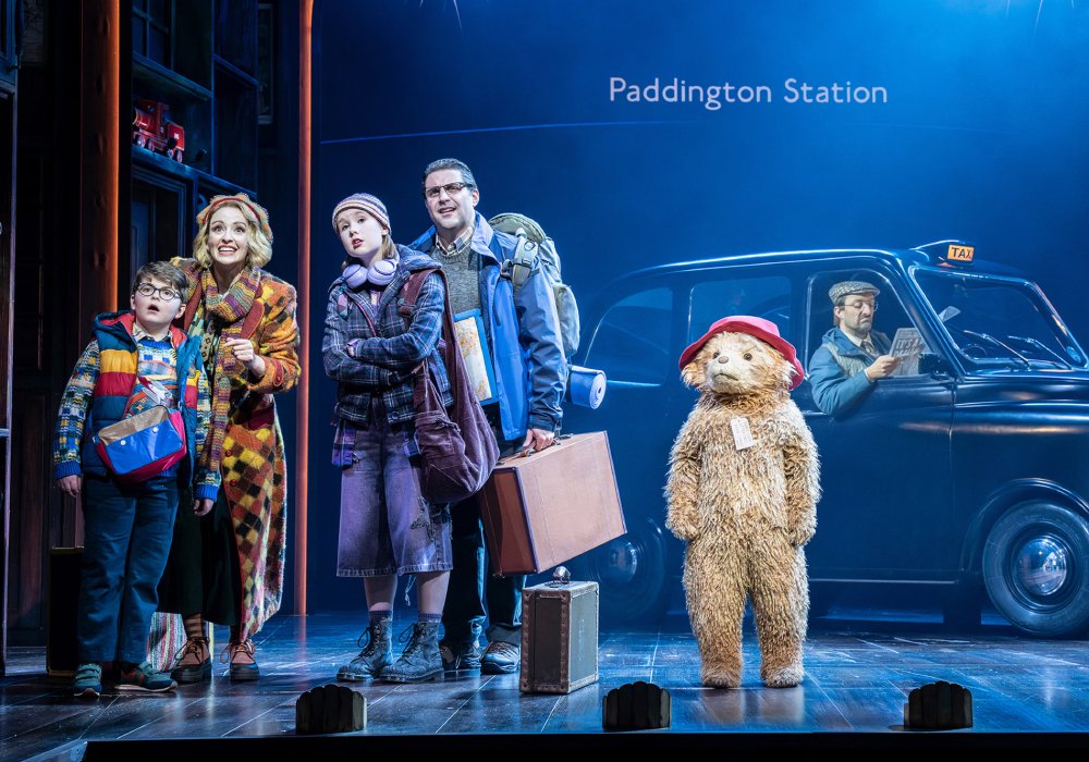 Paddington : The Musical est le meilleur nouveau spectacle de la ville cette saison des fêtes – critique Paddington : The Musical est le meilleur nouveau spectacle de la ville cette saison des fêtes – critique