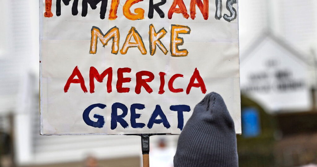 Les sondages montrent que la plupart des Américains méprisent ICE : « ICE et Trump perdent la discussion » Les sondages montrent que la plupart des Américains méprisent ICE : « ICE et Trump perdent la discussion »