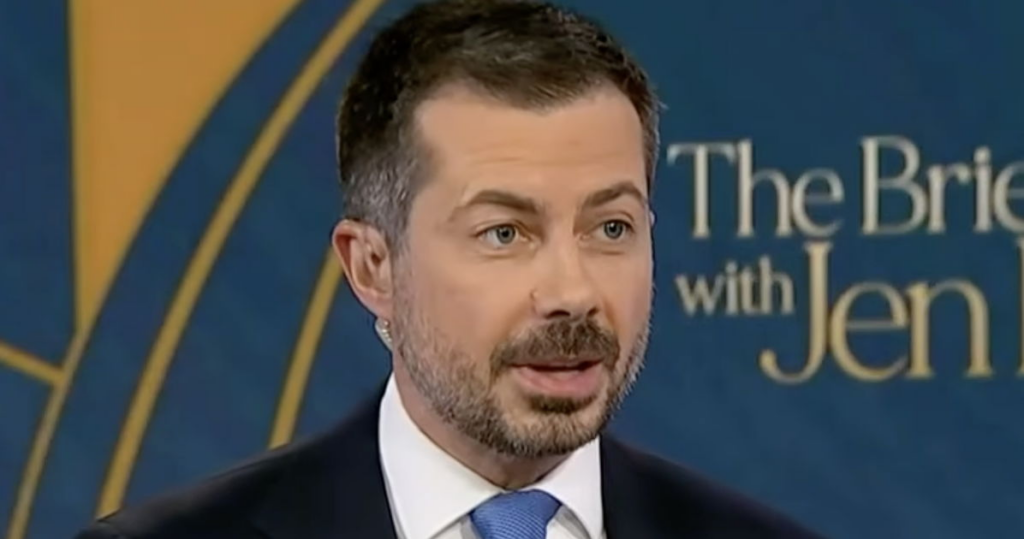 Pete Buttigieg : ICE et Trump « enfreignent la loi » et c'est maintenant « le moment décisif » pour les États-Unis Pete Buttigieg : ICE et Trump « enfreignent la loi » et c'est maintenant « le moment décisif » pour les États-Unis