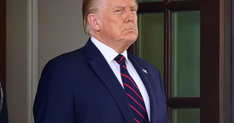 Un politicien chevronné estime que la fin est proche pour Donald Trump : « Votre militantisme porte ses fruits » Un politicien chevronné estime que la fin est proche pour Donald Trump : « Votre militantisme porte ses fruits »