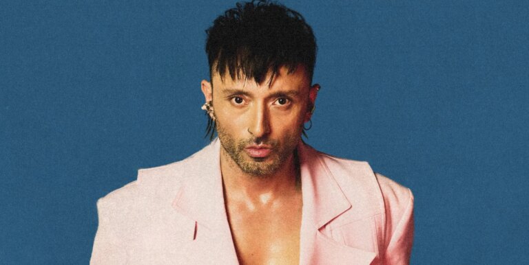 « Cela m'a poussé à défendre mon existence » : la pop star queer s'attaque à la censure LGBTQ+ en Turquie "Cela m'a poussé à défendre mon existence" : la pop star queer s'attaque à la censure LGBTQ+ en Turquie