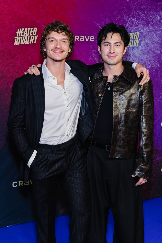 Connor Storrie et Hudson Williams