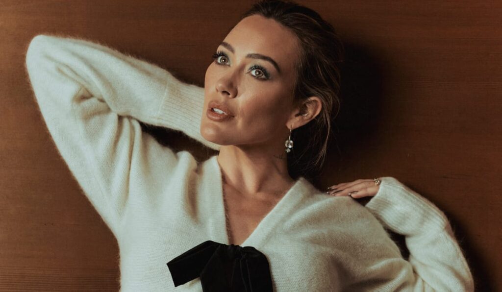 Voilà de quoi sont faits les retours : Hilary Duff sur sa résurrection pop Voilà de quoi sont faits les retours : Hilary Duff sur sa résurrection pop