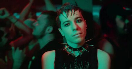 Ellis Howard dans le rôle de Byron dans le drame trans de la BBC What It Feels Like for a Girl