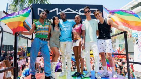 Le rouge à lèvres MAC qui a récolté plus de 540 millions de dollars pour les LGBTQ+ et l'égalité mondiale