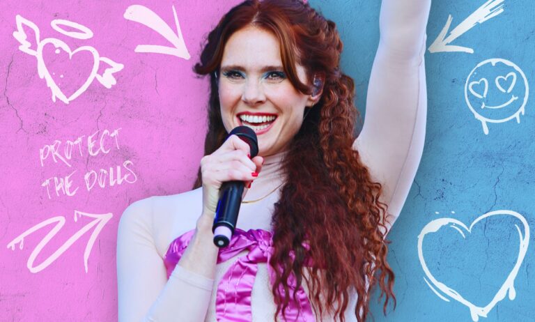 Kate Nash s'affirme comme une alliée trans : « Tu es plus cool que tout le monde » Kate Nash in front of an edited wall with graffiti across it.