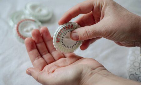 Le service de santé trans « consterné » par l’interdiction des hormones par le NHS pour les jeunes de 16 et 17 ans