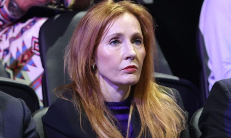 Un tiers des députés travaillistes suivent JK Rowling sur X JK Rowling, pictured.