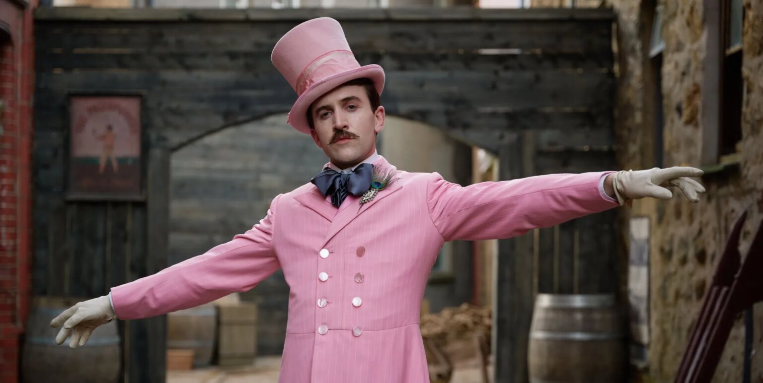 Le réalisateur de Madfabulous parle de sa collaboration avec la star de It's A Sin, Callum Scott Howells : « C'est un talent générationnel » Le réalisateur de Madfabulous parle de sa collaboration avec la star de It's A Sin, Callum Scott Howells : "C'est un talent générationnel"