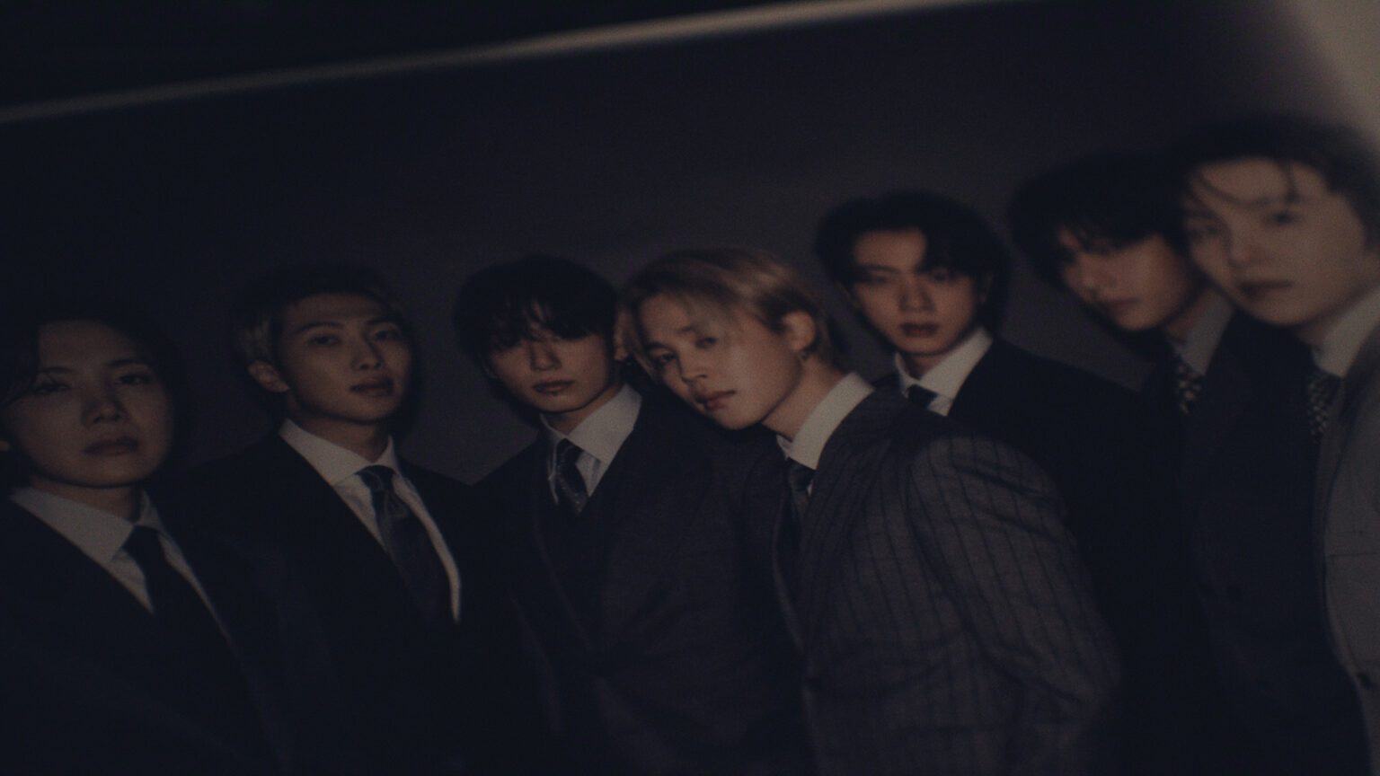 « BTS The Return » est une histoire de retour basée sur la famille choisie (exclusif) Logo