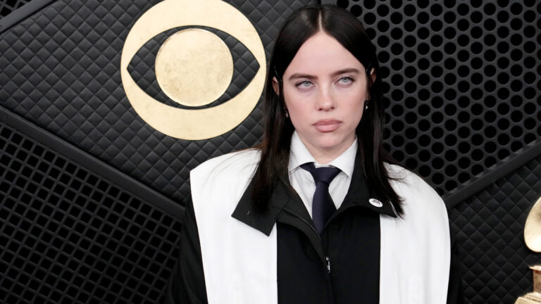 Billie Eilish envisage son premier rôle au cinéma dans « The Bell Jar » Logo