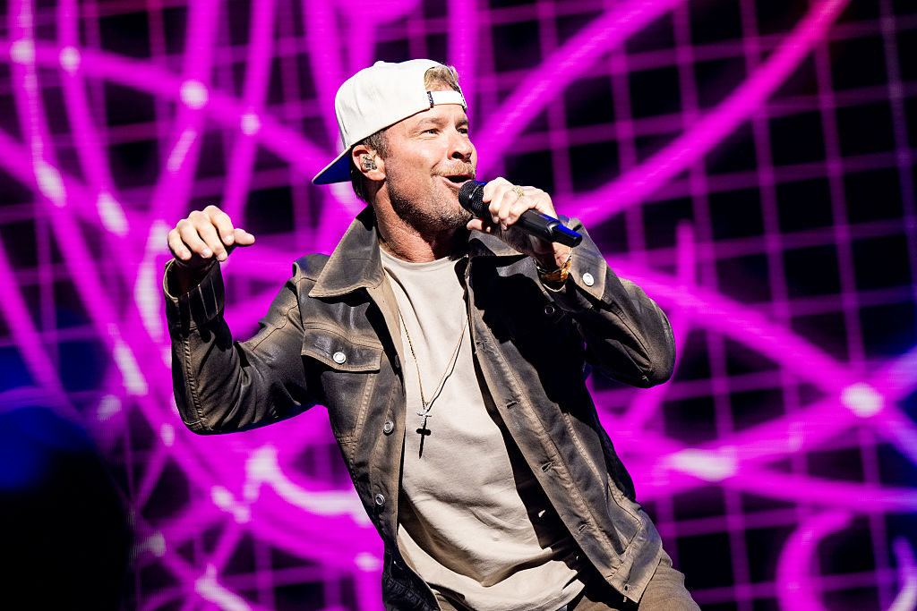 Qui est Brian Litrell, qu’a-t-il dit à propos des personnes LGBTQ+ et est-il un partisan de Trump ? Qui est Brian Litrell, qu’a-t-il dit à propos des personnes LGBTQ+ et est-il un partisan de Trump ?