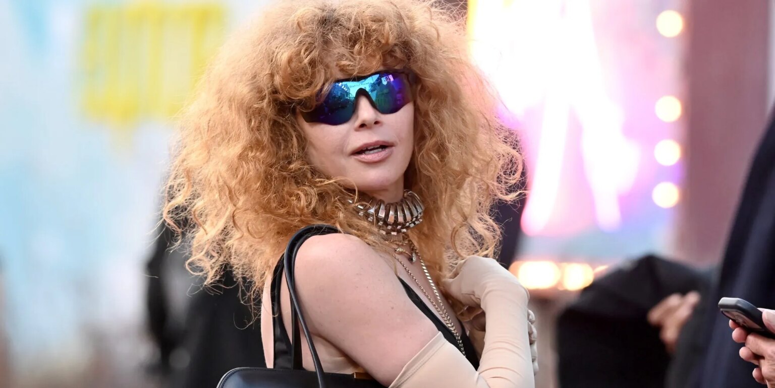 Natasha Lyonne d'Euphoria brise le silence après avoir été « escortée hors d'un vol » Natasha Lyonne
