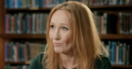 Le nouveau directeur d’une organisation à but non lucratif LGBTQ+ se réjouit de l’auteur transphobe : « J’ai un immense respect pour JK Rowling »