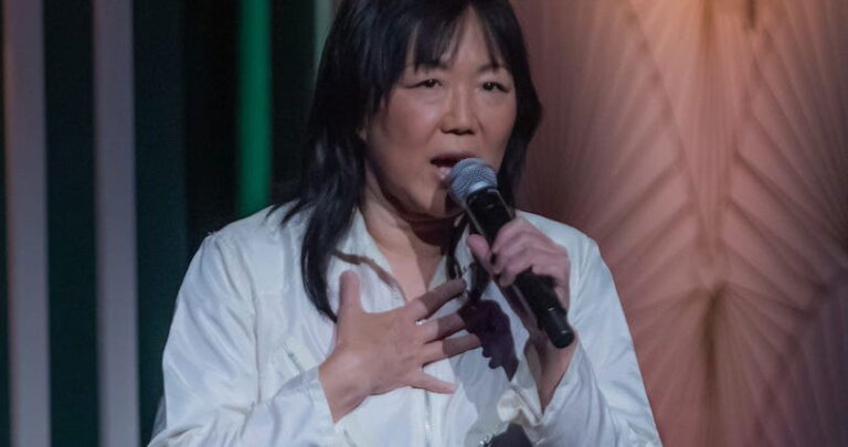 Margaret Cho dit que Trump a essayé de la faire entrer dans « Celebrity Apprentice » et dans sa campagne présidentielle Margaret Cho dit que Trump a essayé de la faire entrer dans « Celebrity Apprentice » et dans sa campagne présidentielle