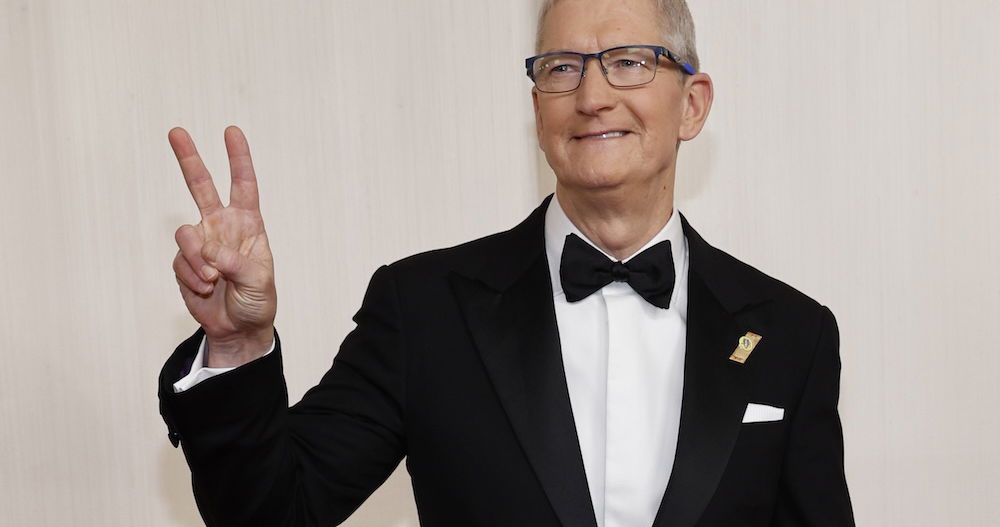Tim Cook quitte son poste de PDG historique d'Apple Tim Cook quitte son poste de PDG historique d'Apple