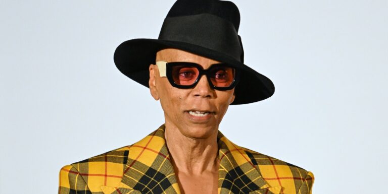 Le conseil de RuPaul de « faire la fête et danser » face au « fascisme » divise les fans Le conseil de RuPaul de « faire la fête et danser » face au « fascisme » divise les fans