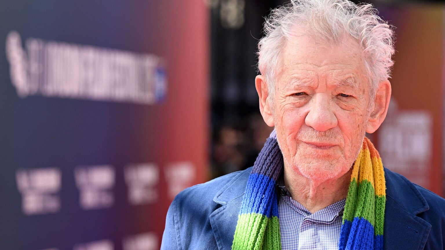 Ian McKellen dit que l'acteur de Star Wars, Alec Guinness, a déjà tenté de le dissuader de s'engager dans l'activisme LGBTQ+ Logo